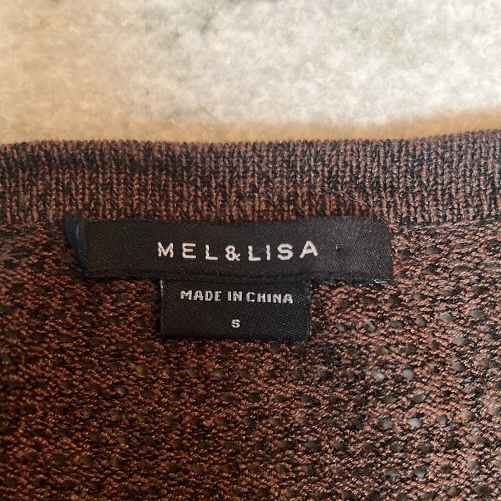 Mel & Lisa silk blend sleeveless top with matching cardigan size small - Picture 6 of 7